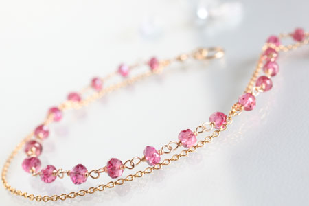 - Red spinel チェーンブレス -