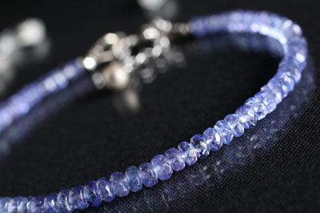 - Tanzanite グラデーションブレスレット -