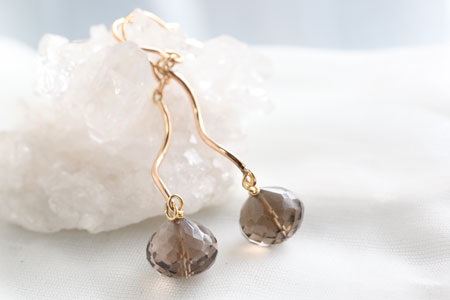 - Smoky Quartz スパイラルピアス -