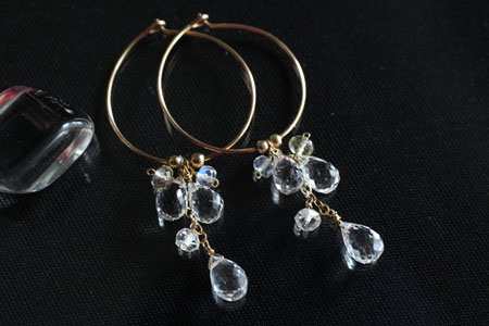 - White Topaz フープピアス -