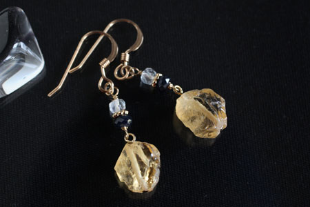 - Citrine k14gf ピアス -