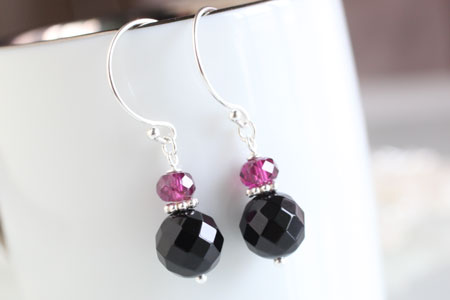 - Onyx SV ピアス -