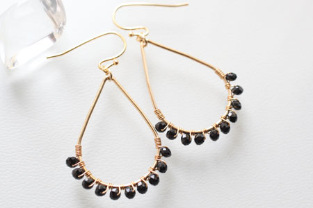 - Black Spinel k14gf ドロップピアス -