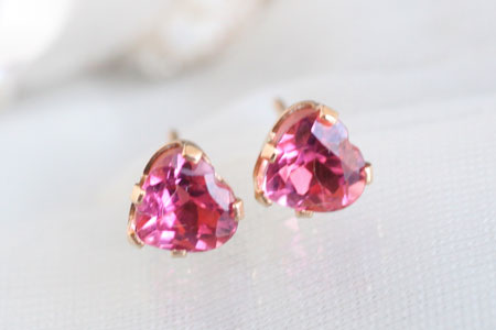 - Tourmalineハートスタッドピアス -