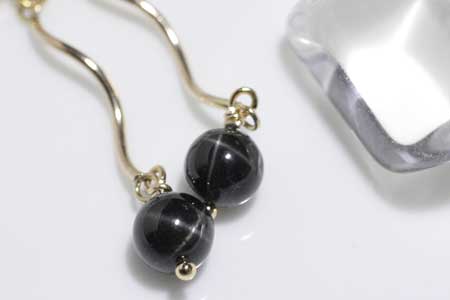 - Black Star スパイラルピアス -