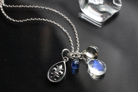 - Fleur de lis(ゆりの紋章) SV NK -